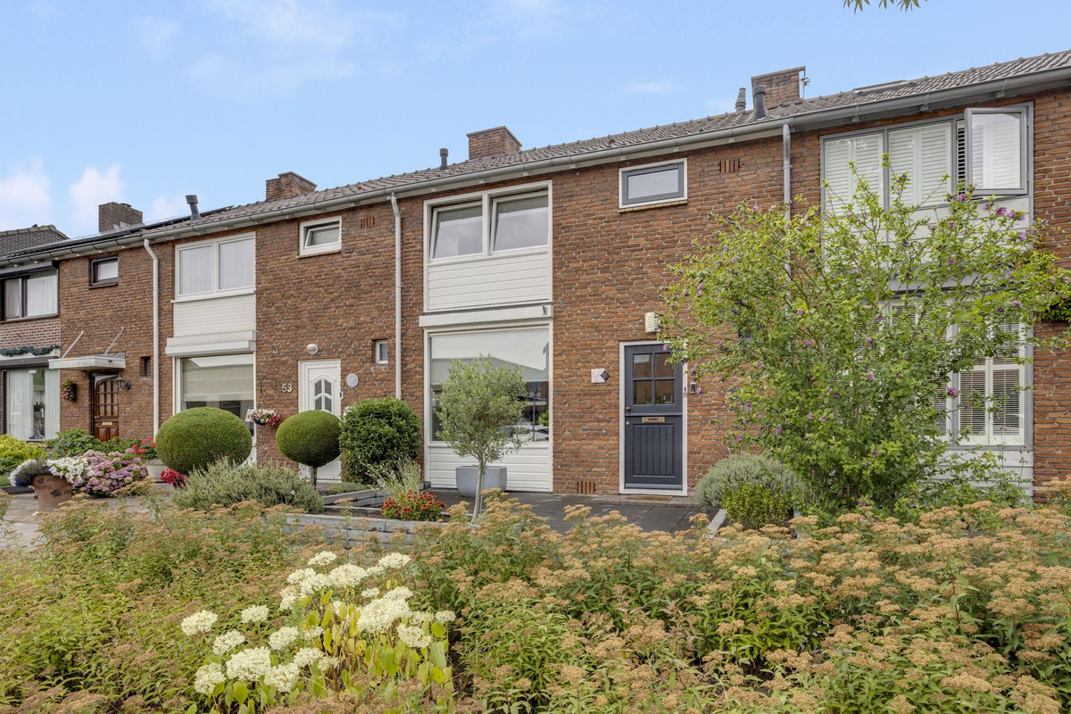 Tussenwoning te koop: Roombeekstraat 55, Enschede