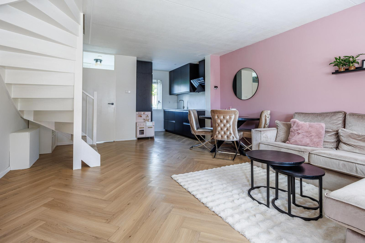 Tussenwoning te koop: Bieskamp 100, Druten