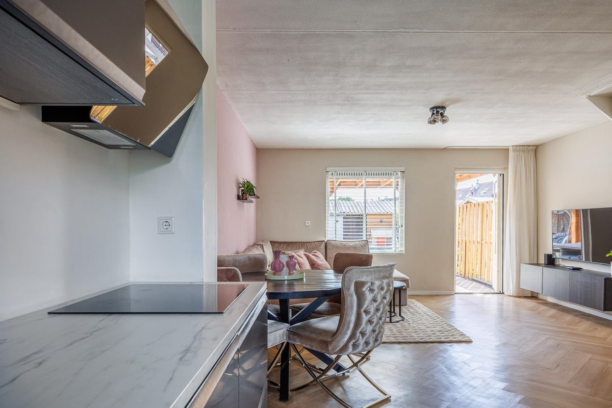 Tussenwoning te koop: Bieskamp 100, Druten