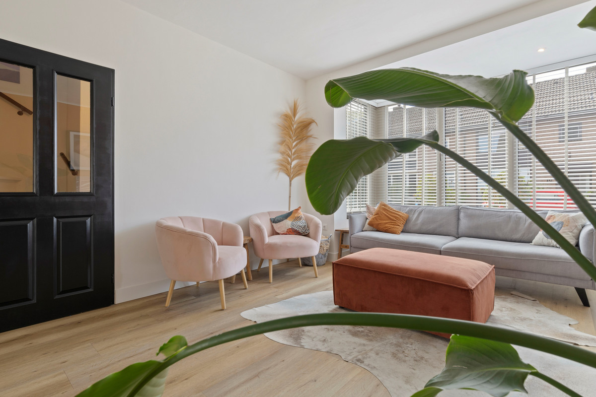 Twee-onder-één-kap te koop: Van Hushovenstraat 3, Venlo