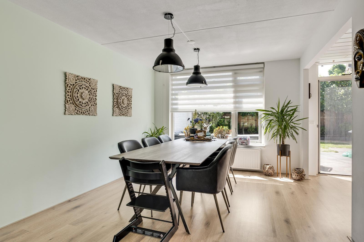 Tussenwoning te koop: Meeuwenstraat 39, Ospel