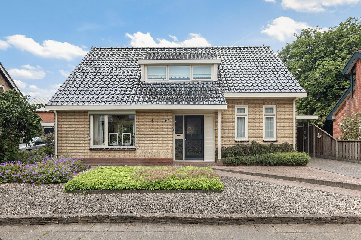 Vrijstaande woning te koop: Blauhússtrjitte 14, Damwâld