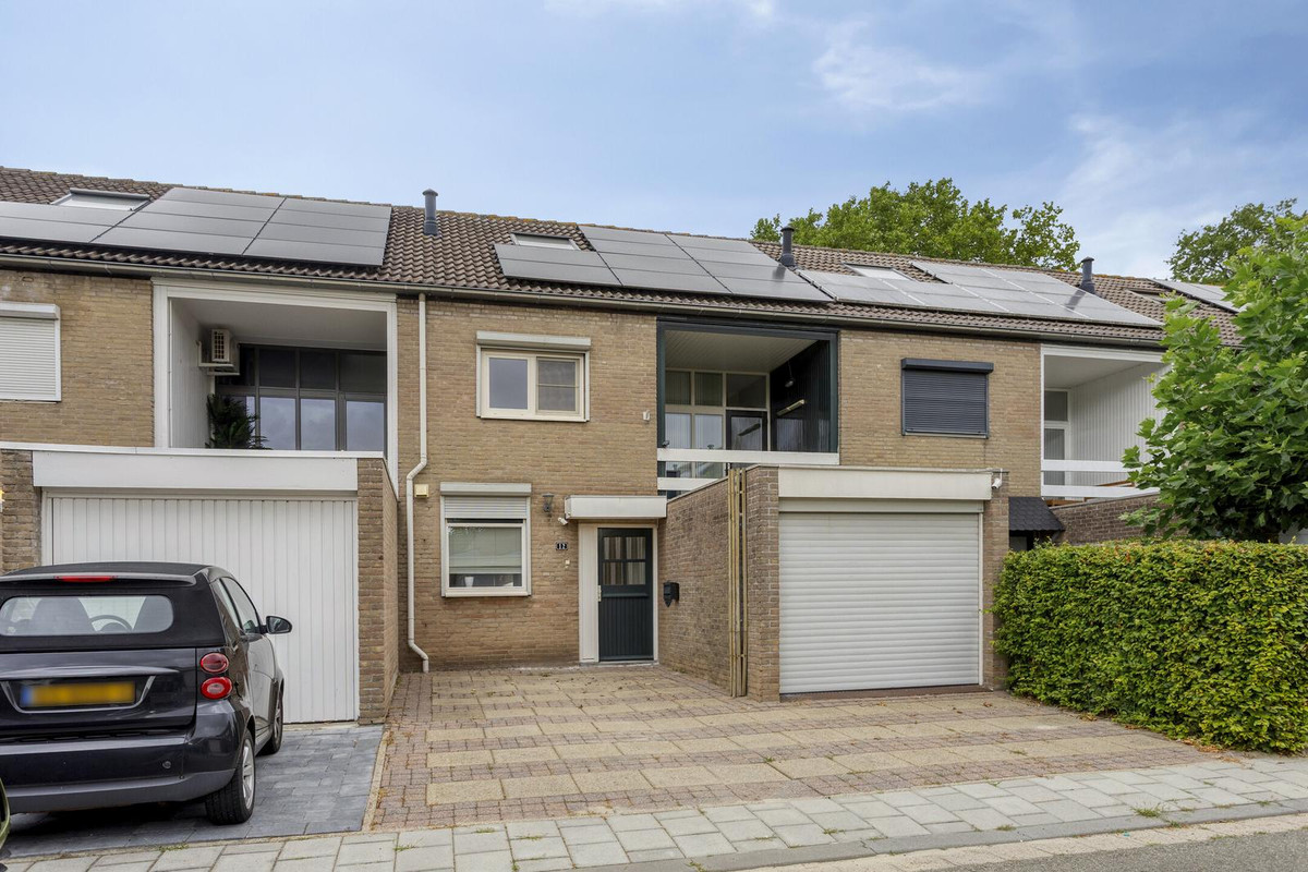 Tussenwoning te koop: Gouwestraat 12, Terneuzen