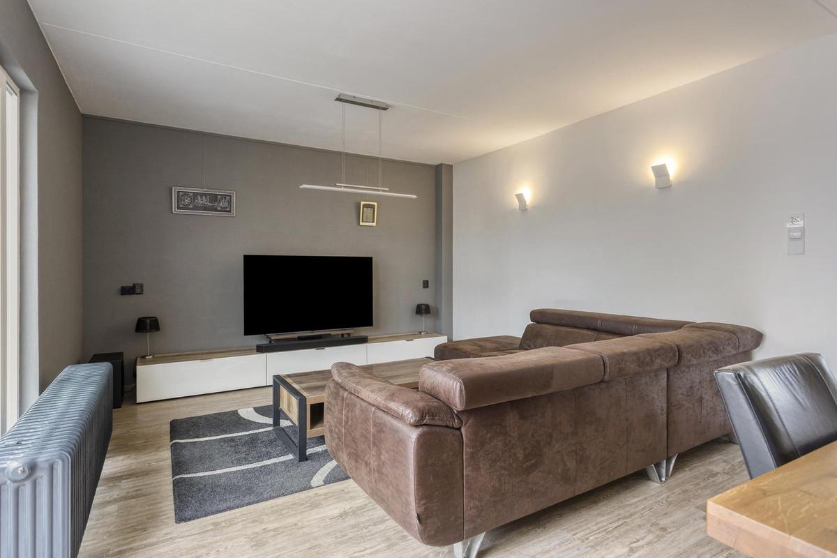 Tussenwoning te koop: Gouwestraat 12, Terneuzen