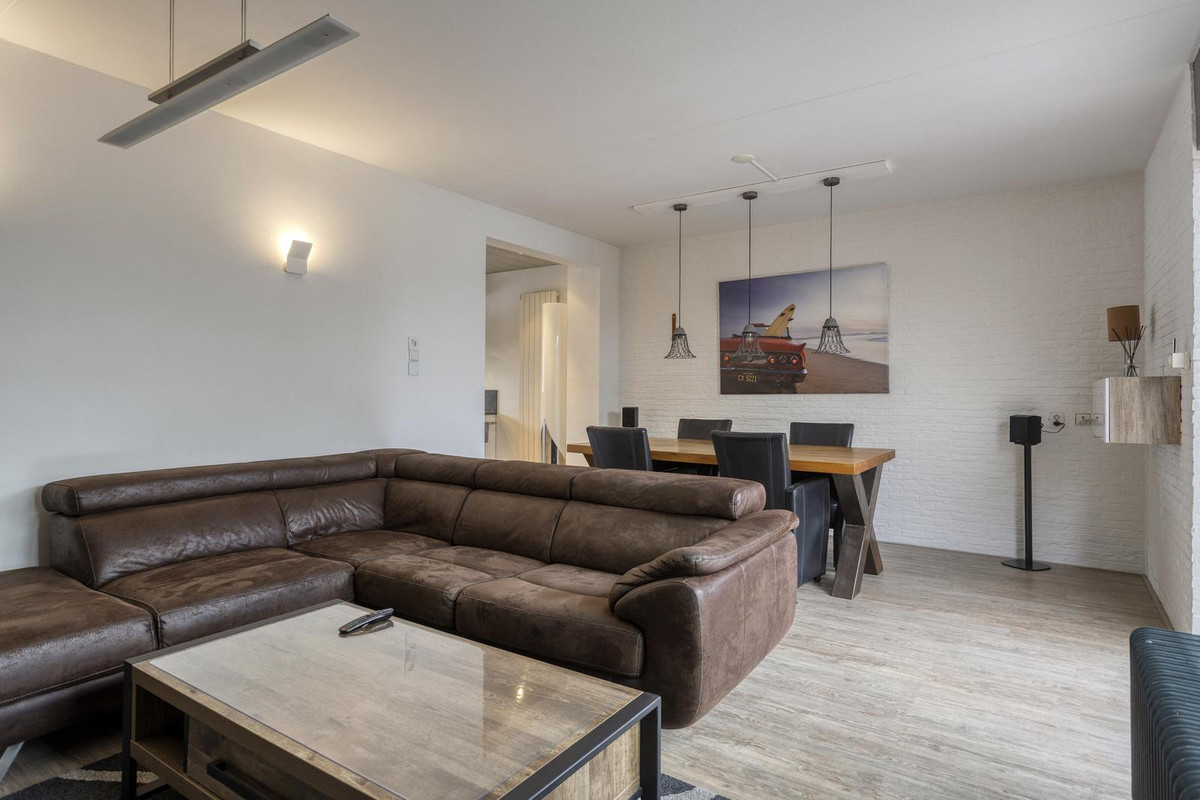 Tussenwoning te koop: Gouwestraat 12, Terneuzen