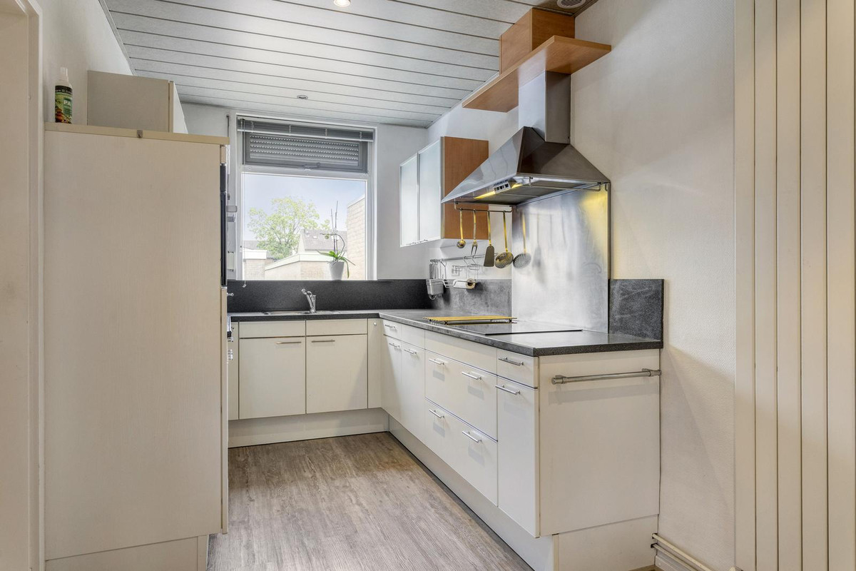 Tussenwoning te koop: Gouwestraat 12, Terneuzen