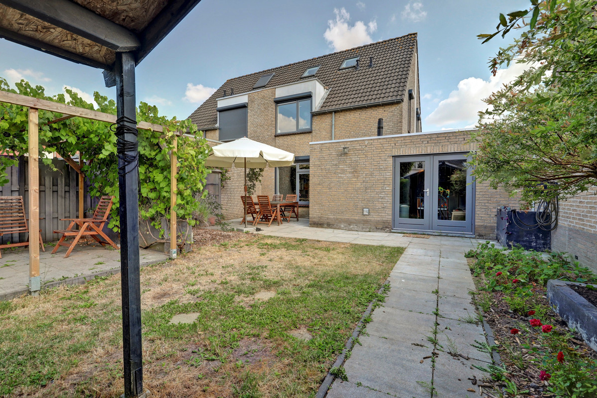 Tussenwoning te koop: Veulenskampje 9, Millingen Aan De Rijn