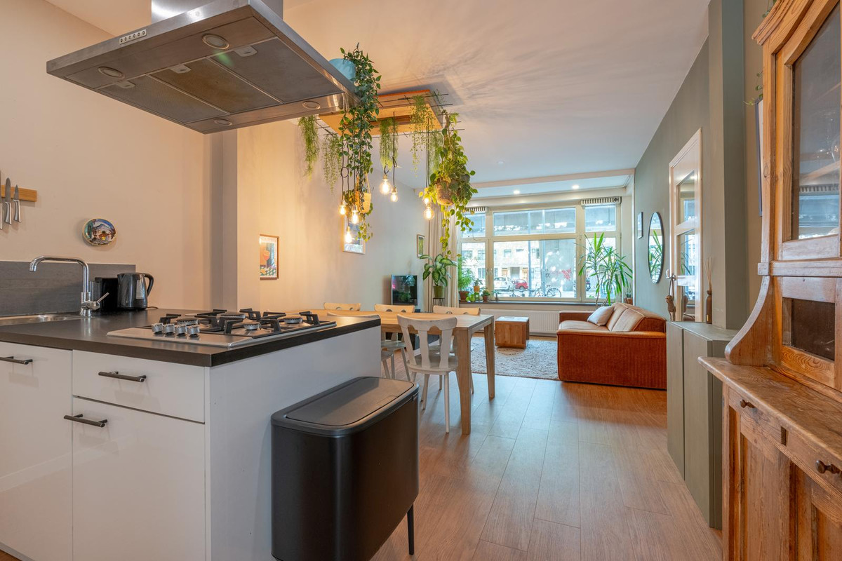 Appartement te koop: Mijnsherenlaan 64D, Rotterdam