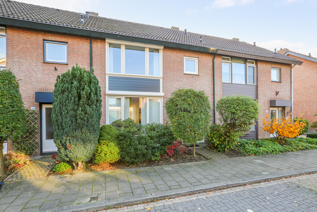 van Hushovenstraat 12, Venlo