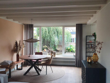 van Hushovenstraat 12