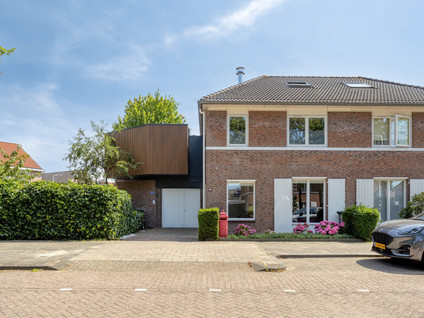 Dubbeldamstraat 12
