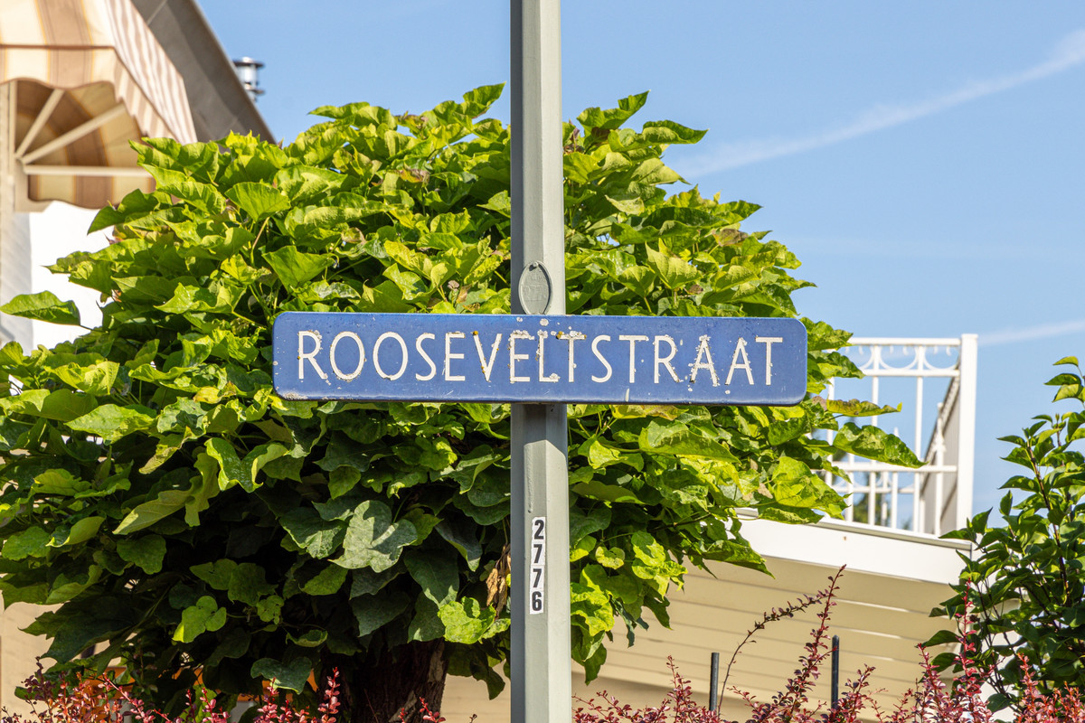 Twee-onder-één-kap te koop: Rooseveltstraat 13, Brunssum