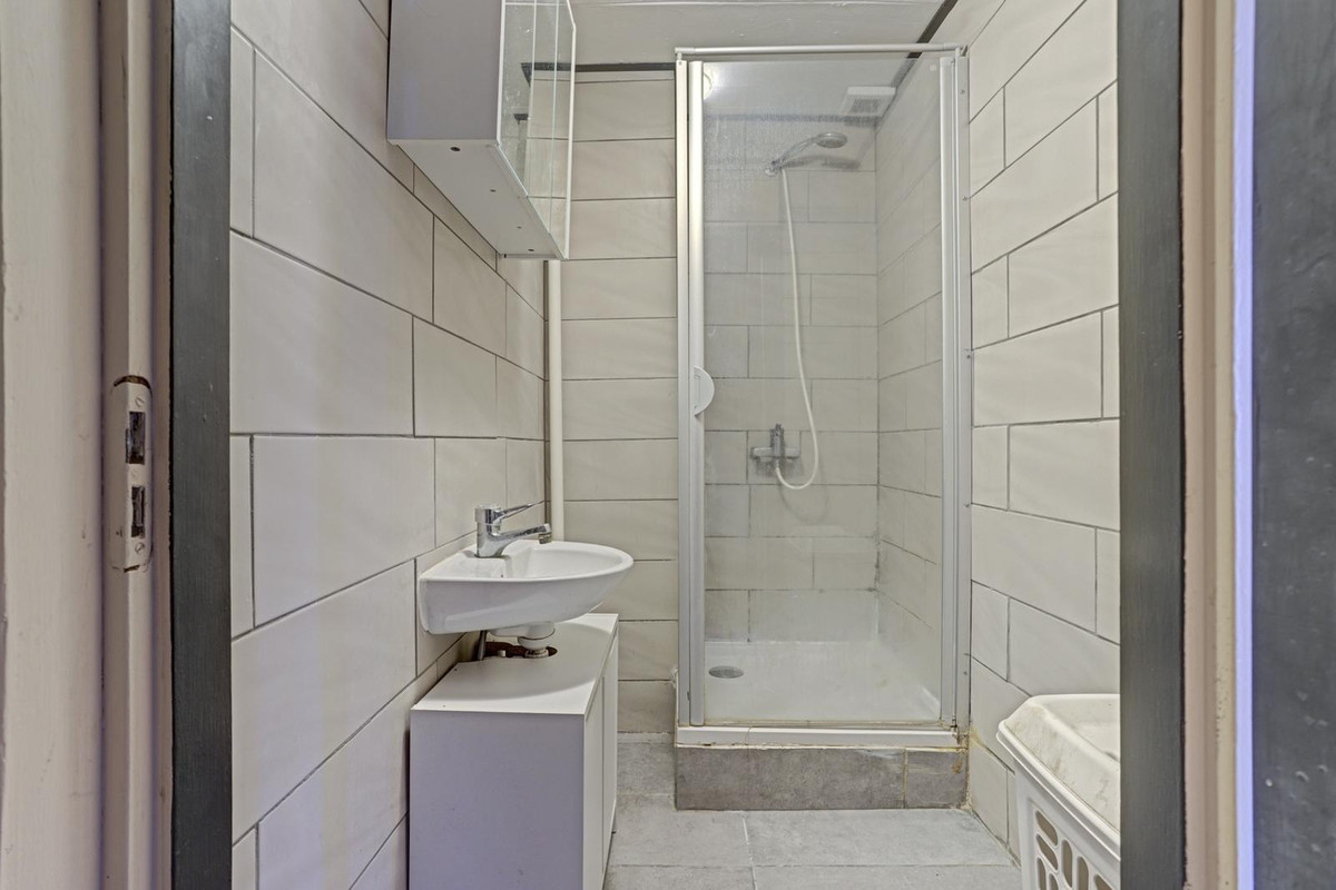Tussenwoning te koop: Emmastraat 26, De Lier