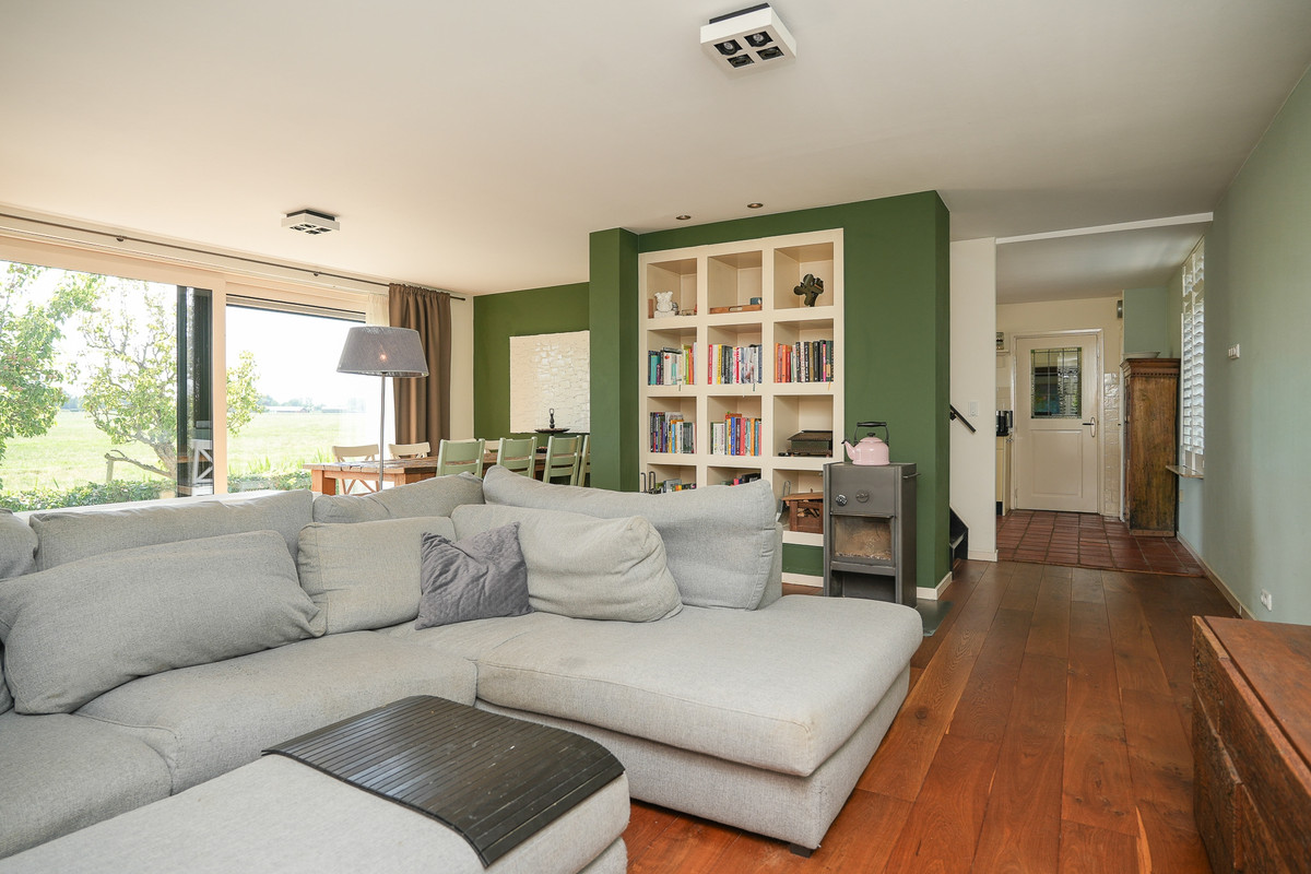 Vrijstaande woning te koop: Breezij 17, Rhenoy