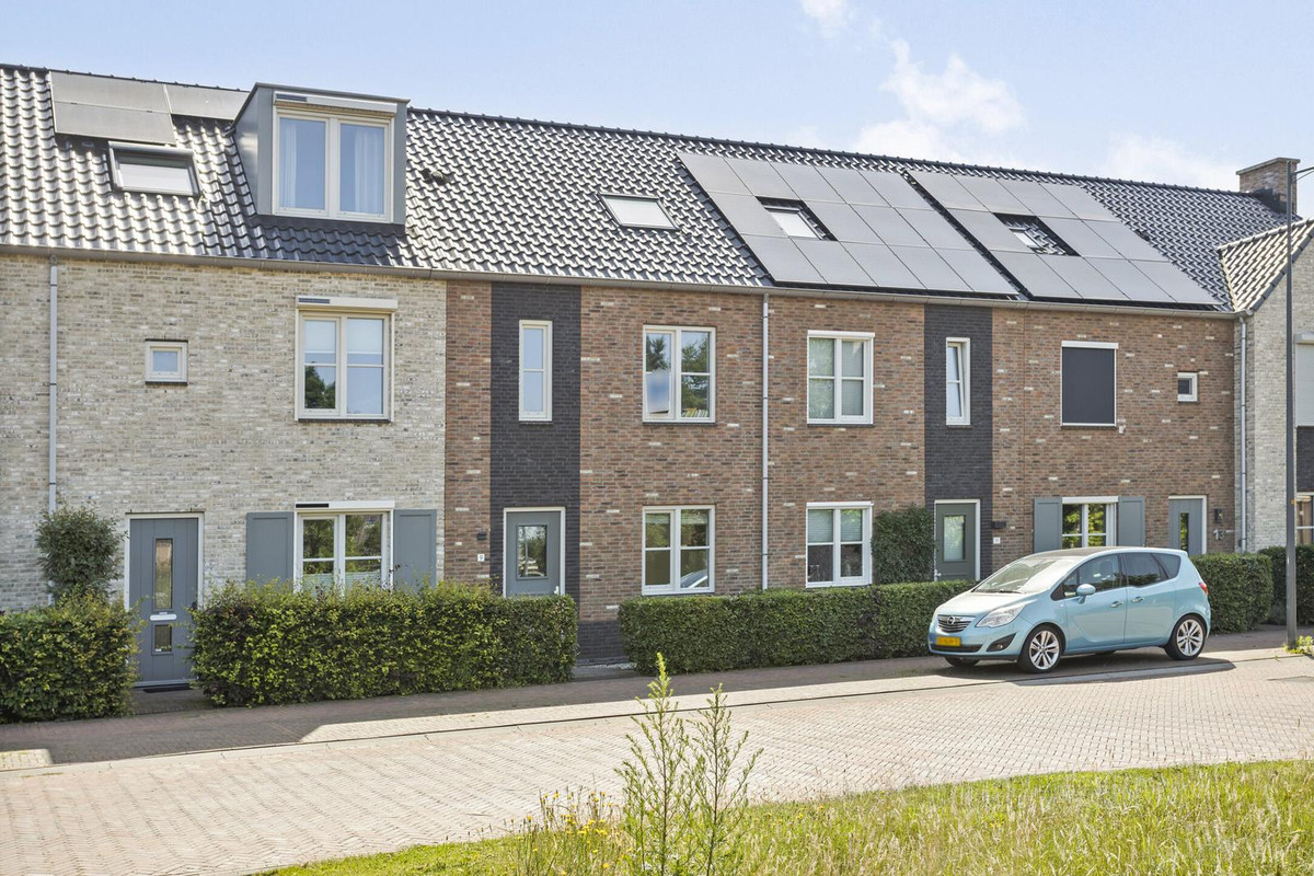 Tussenwoning te koop: Ploegschaar 9, Voorthuizen