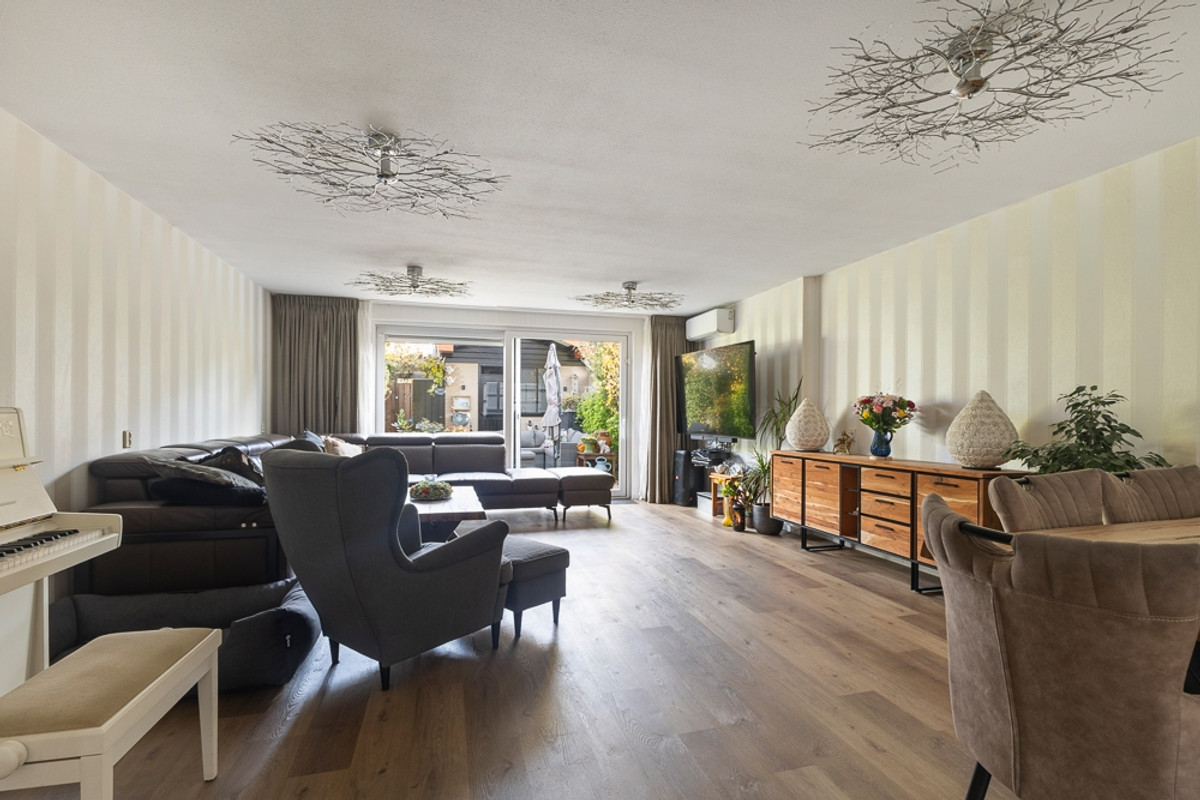 Tussenwoning te koop: Baanvak 79, Aalsmeer