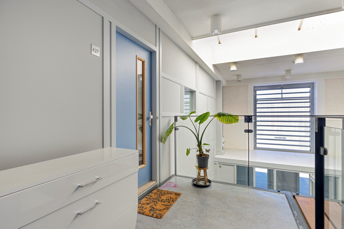 Appartement te koop: Pieter Van Damstraat 42F, Almere