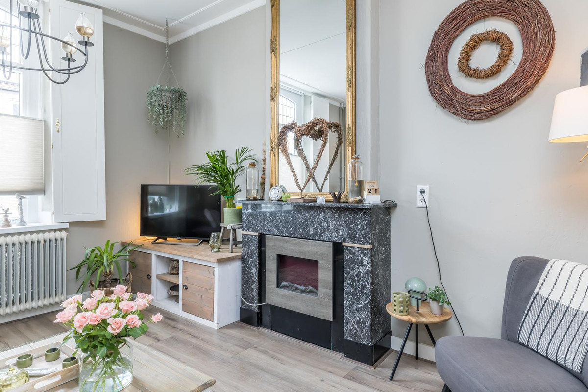 Tussenwoning te koop: Overbroekerstraat 25, Hoensbroek