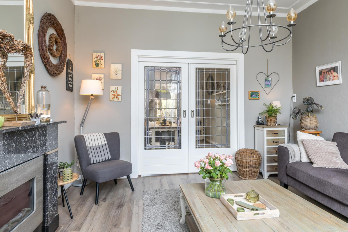 Tussenwoning te koop: Overbroekerstraat 25, Hoensbroek
