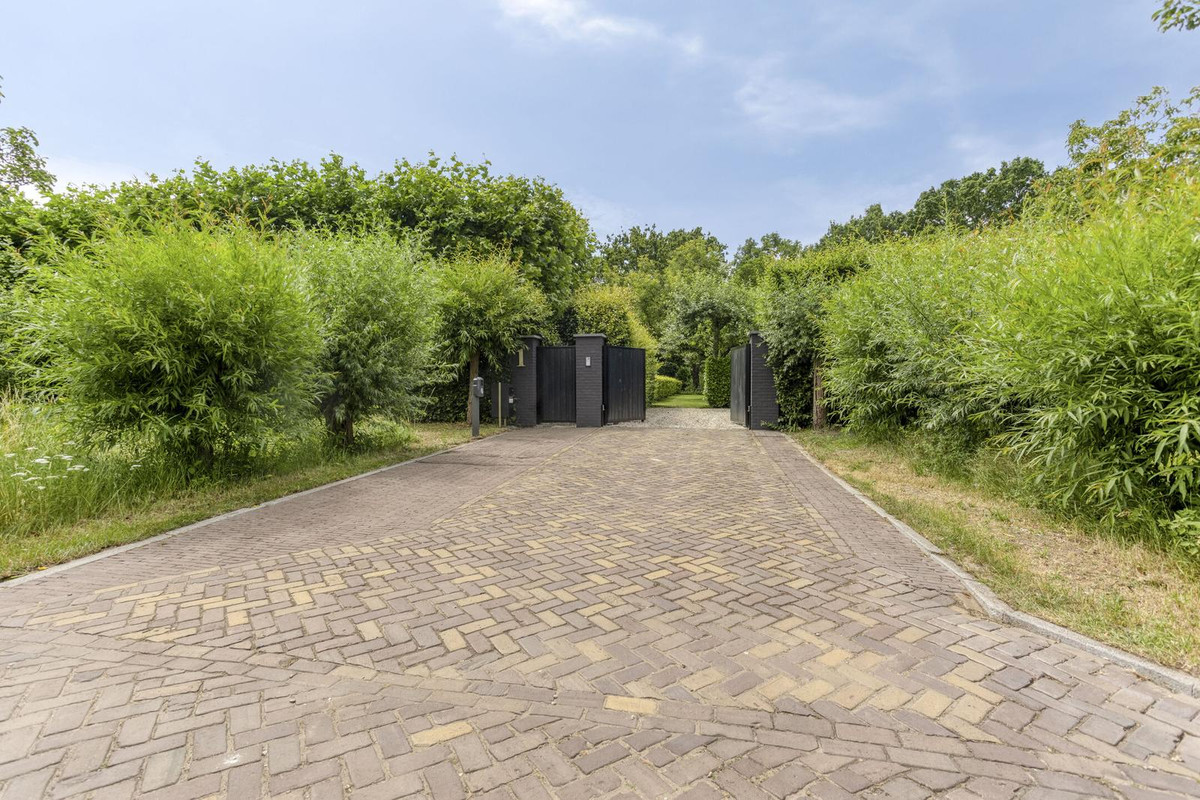 Vrijstaande woning te koop: Snelleloop 1, Heesch