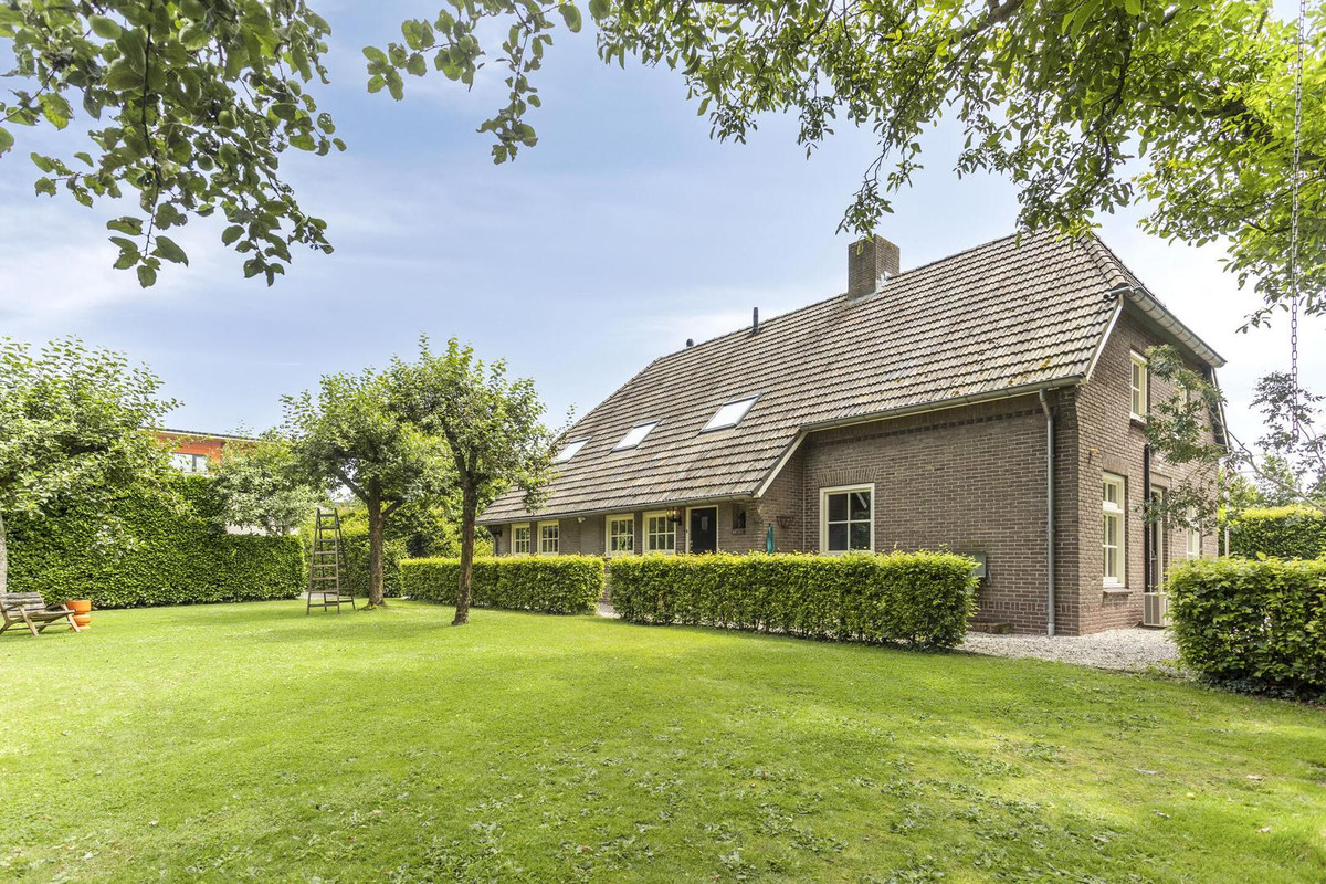 Vrijstaande woning te koop: Snelleloop 1, Heesch