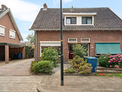 Jan Van Goyenlaan 8