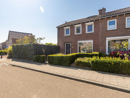 Ruys de Beerenbroucklaan 42