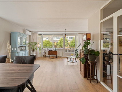 Prins Bernhardstraat 76