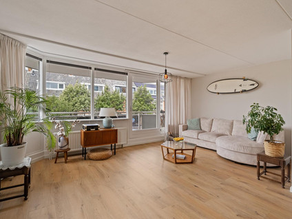 Prins Bernhardstraat 76