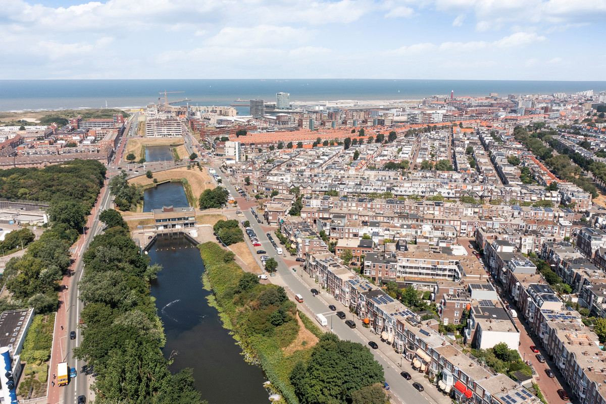 Tussenwoning te koop: Kranenburgweg 33, 'S-Gravenhage