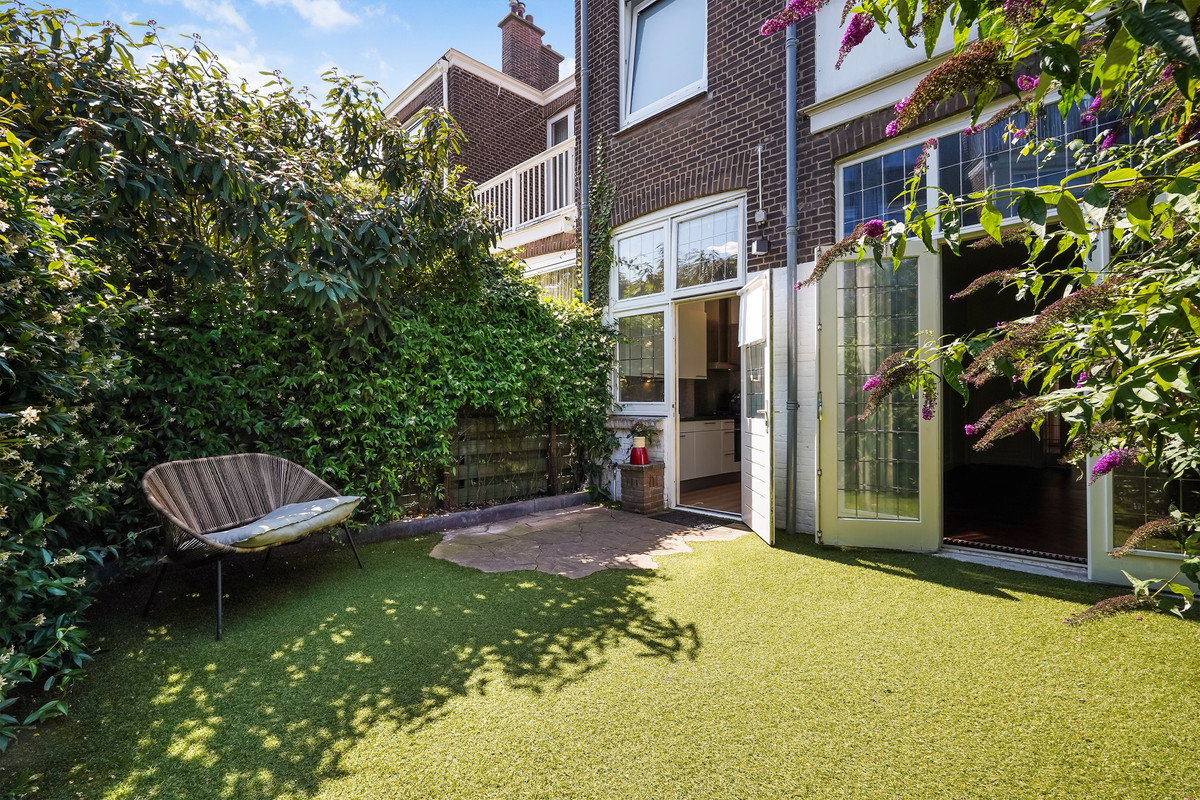 Tussenwoning te koop: Kranenburgweg 33, 'S-Gravenhage
