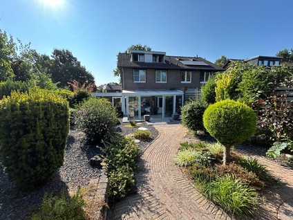 Burg. À Campostraat 2