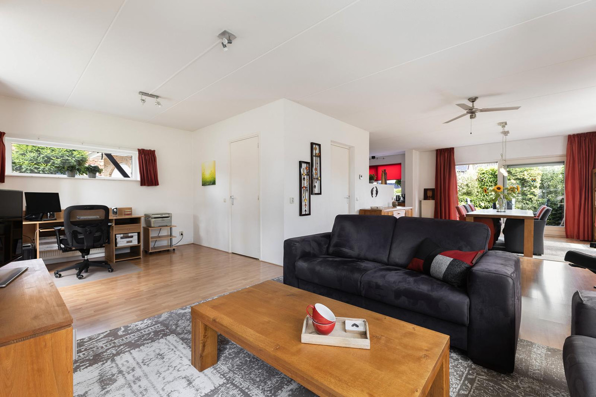 Vrijstaande woning te koop: Gele Lis 3, Buitenpost