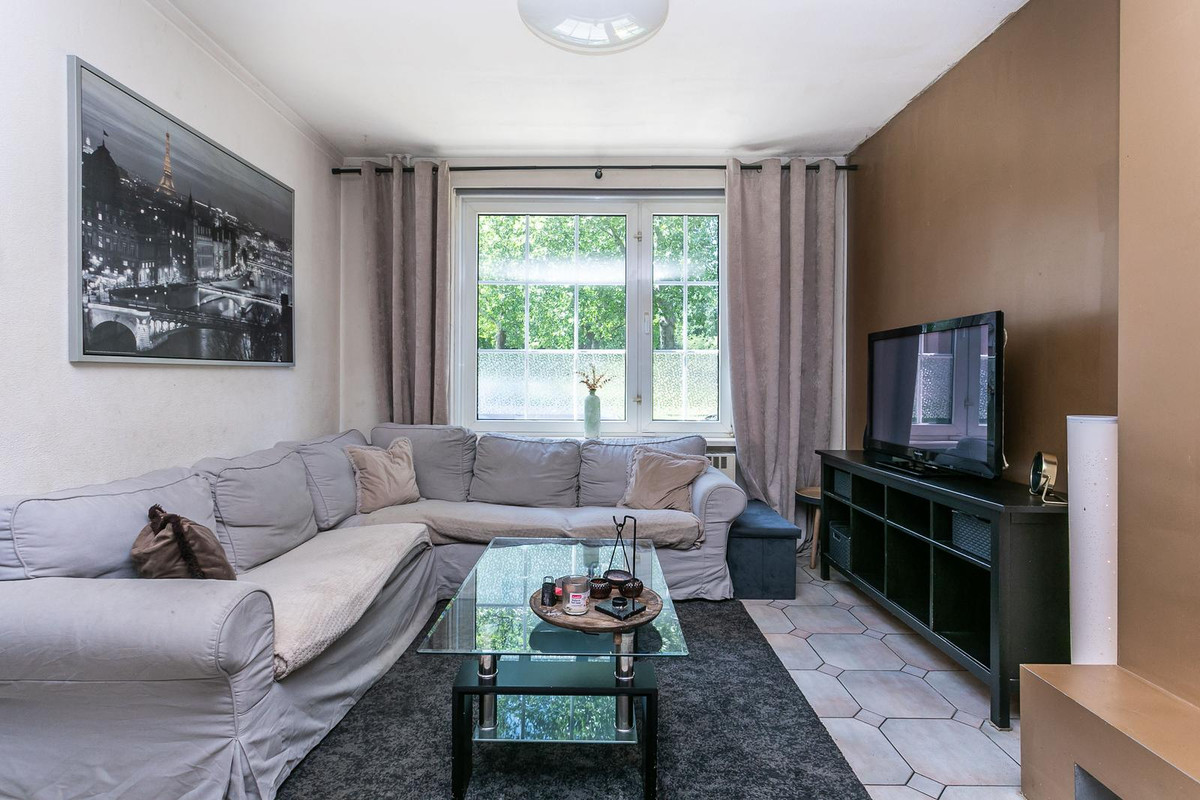 Tussenwoning te koop: Jonker Cluttstraat 51, Brunssum