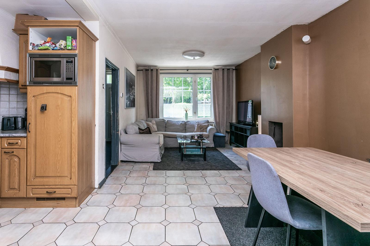 Tussenwoning te koop: Jonker Cluttstraat 51, Brunssum