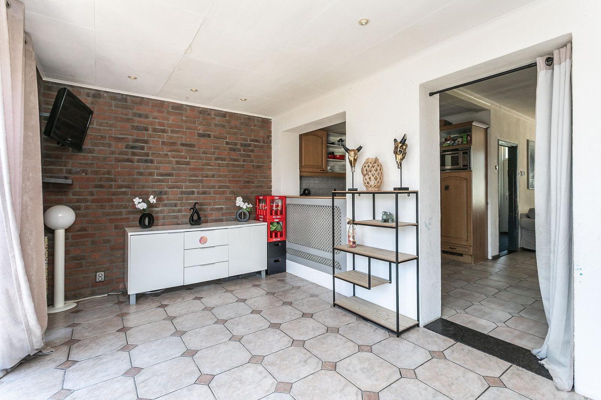 Tussenwoning te koop: Jonker Cluttstraat 51, Brunssum