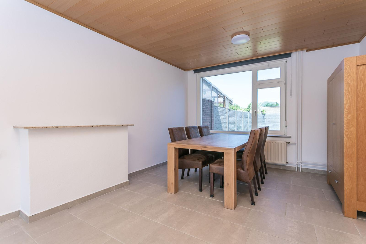 Tussenwoning te koop: Kampstraat 18, Schinveld