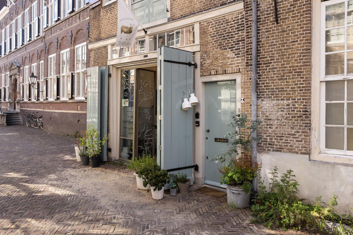 Tussenwoning te koop: Hofstraat 3, Dordrecht