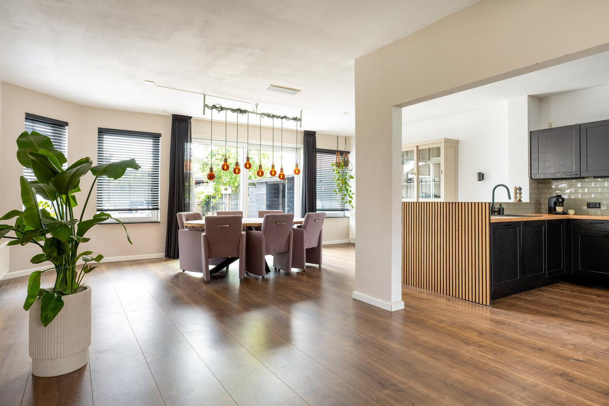 Twee-onder-één-kap te koop: Maststraat 18, Hoogerheide
