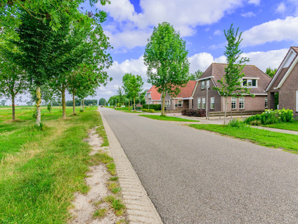 Burgemeester van der Veenweg 18