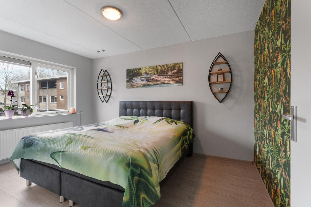 Hoekwoning te koop: Swingstraat 2, Almere