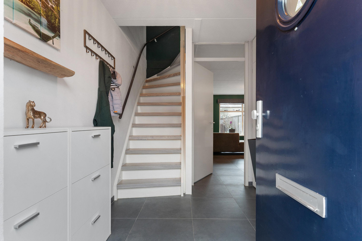 Hoekwoning te koop: Swingstraat 2, Almere