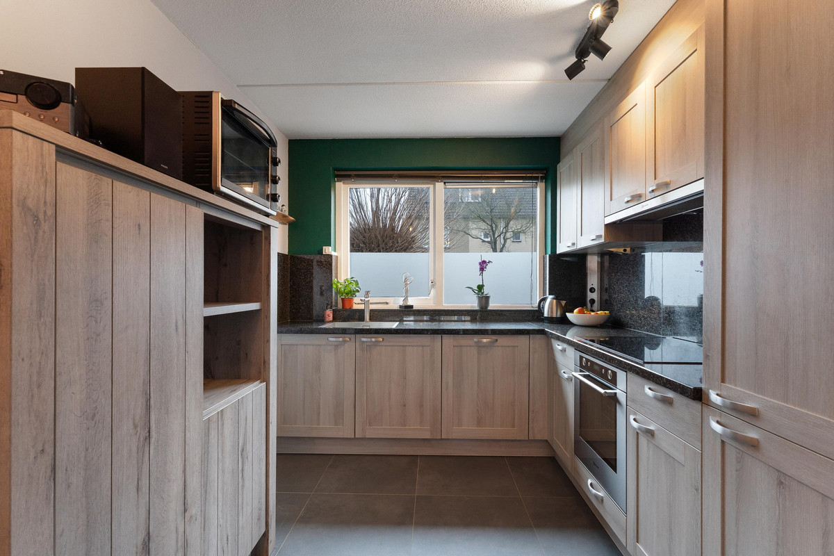 Hoekwoning te koop: Swingstraat 2, Almere