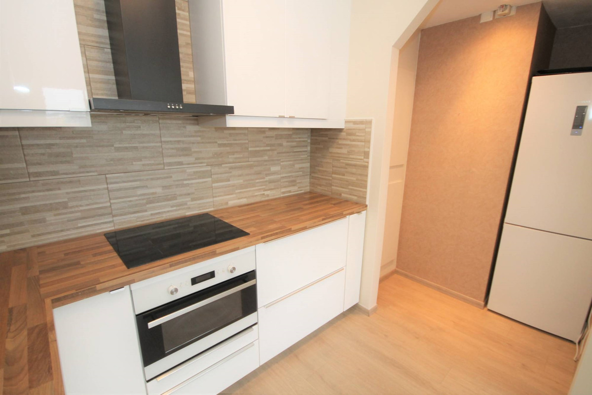 Appartement te huur: Simon Carmiggelthof 95, 'S-Gravenhage