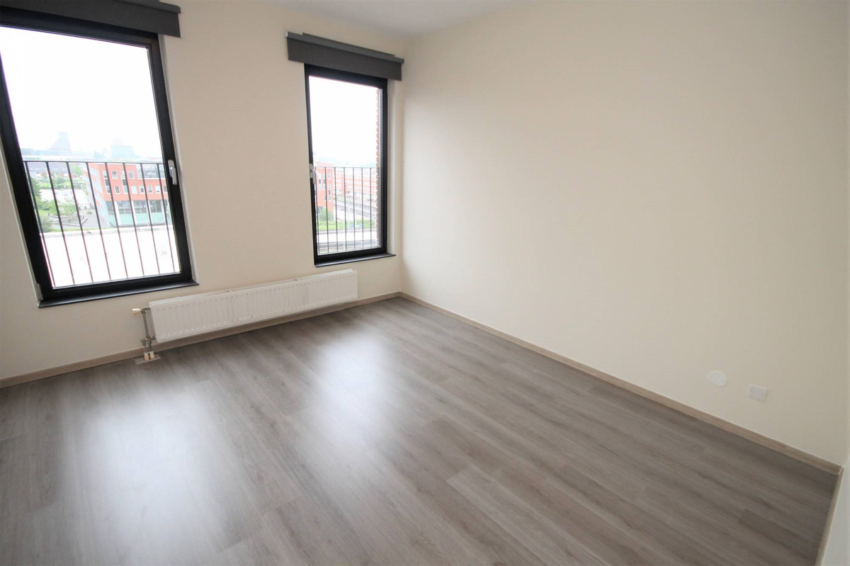 Appartement te huur: Simon Carmiggelthof 95, 'S-Gravenhage