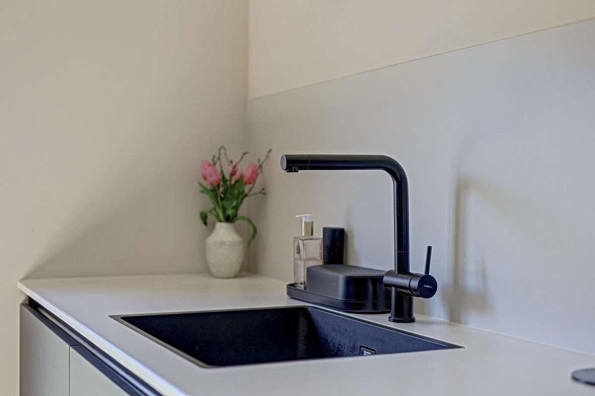 Tussenwoning te koop: Elementenweg 88, Spijkenisse
