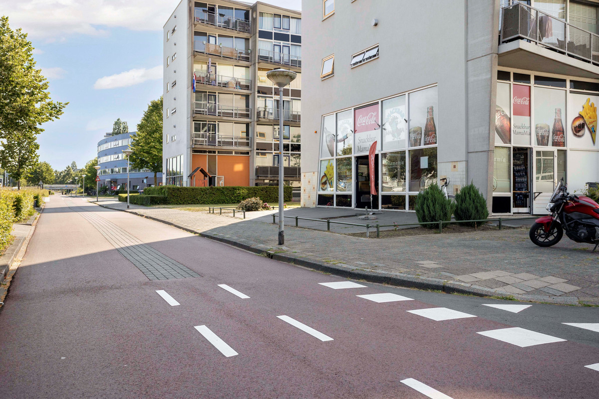 Appartement te koop: Cinemadreef 284, Almere