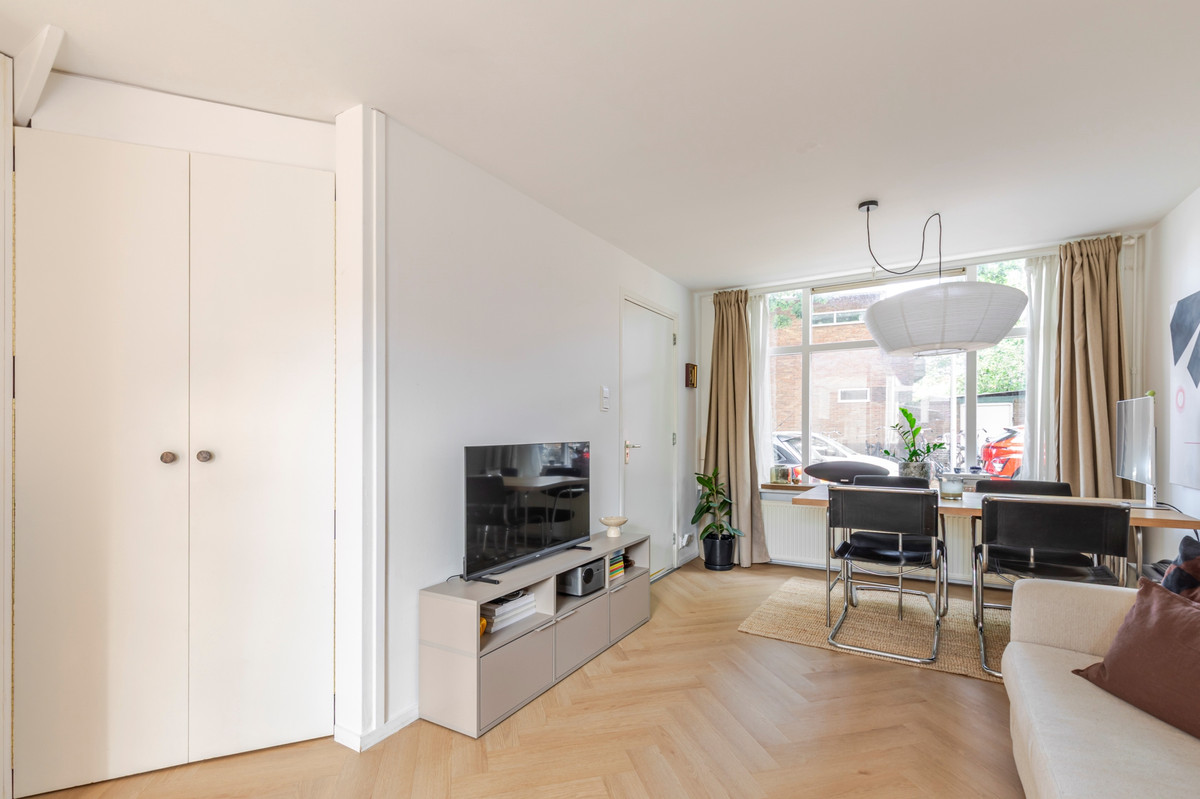 Tussenwoning te koop: Jodocus van Lodensteinstraat 17, Utrecht