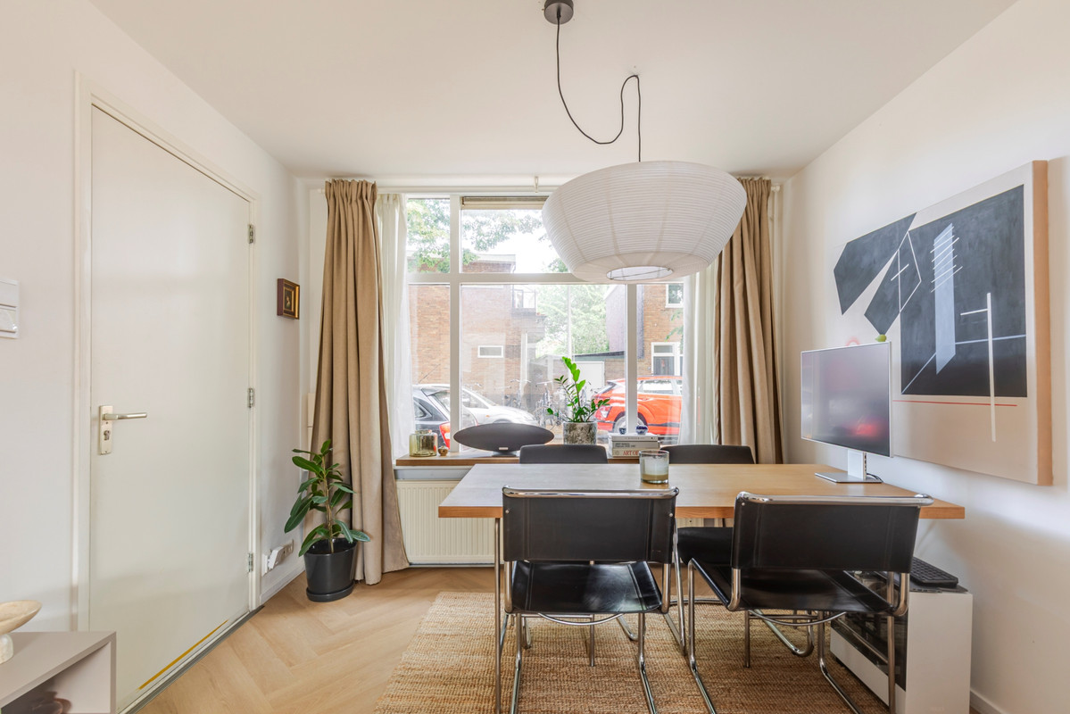 Tussenwoning te koop: Jodocus van Lodensteinstraat 17, Utrecht