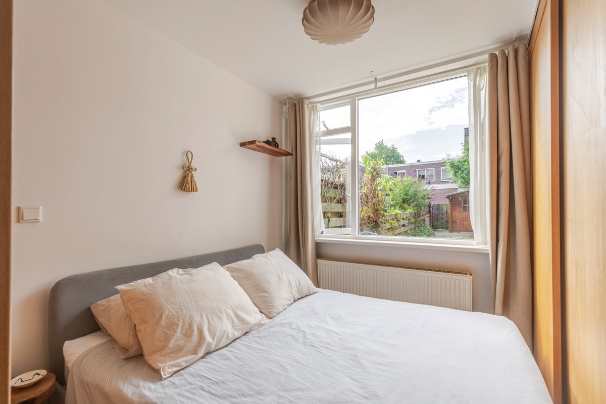 Tussenwoning te koop: Jodocus van Lodensteinstraat 17, Utrecht